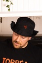 U910 Chapeau aventurier avec cordon de serrage